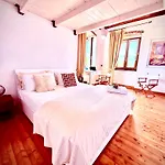 La - Cozy House With Parking, Wifi, Box And Air Conditioning Vakantiehuis *