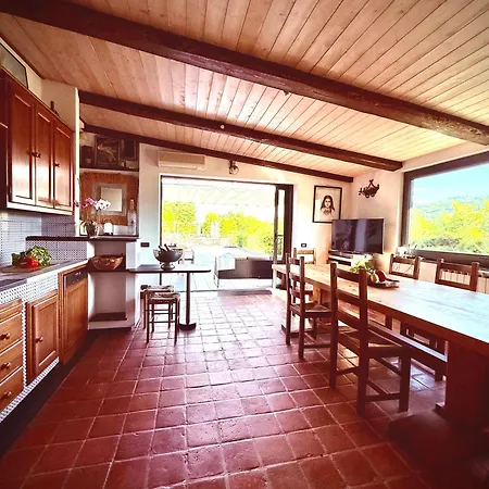 La - Cozy House With Parking, Wifi, Box And Air Conditioning 度假居 拉帕洛