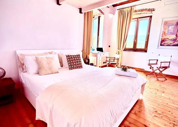 La - Cozy House With Parking, Wifi, Box And Air Conditioning Feriehus *
