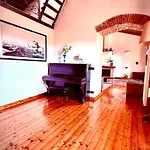 La - Cozy House With Parking, Wifi, Box And Air Conditioning Hébergement de vacances *